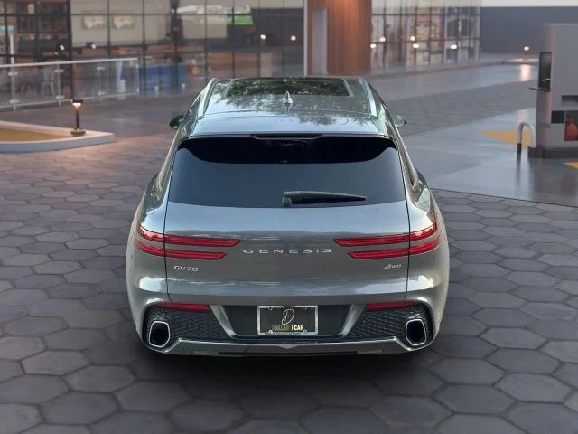 2023 Genesis GV70 - Image 10 of 21