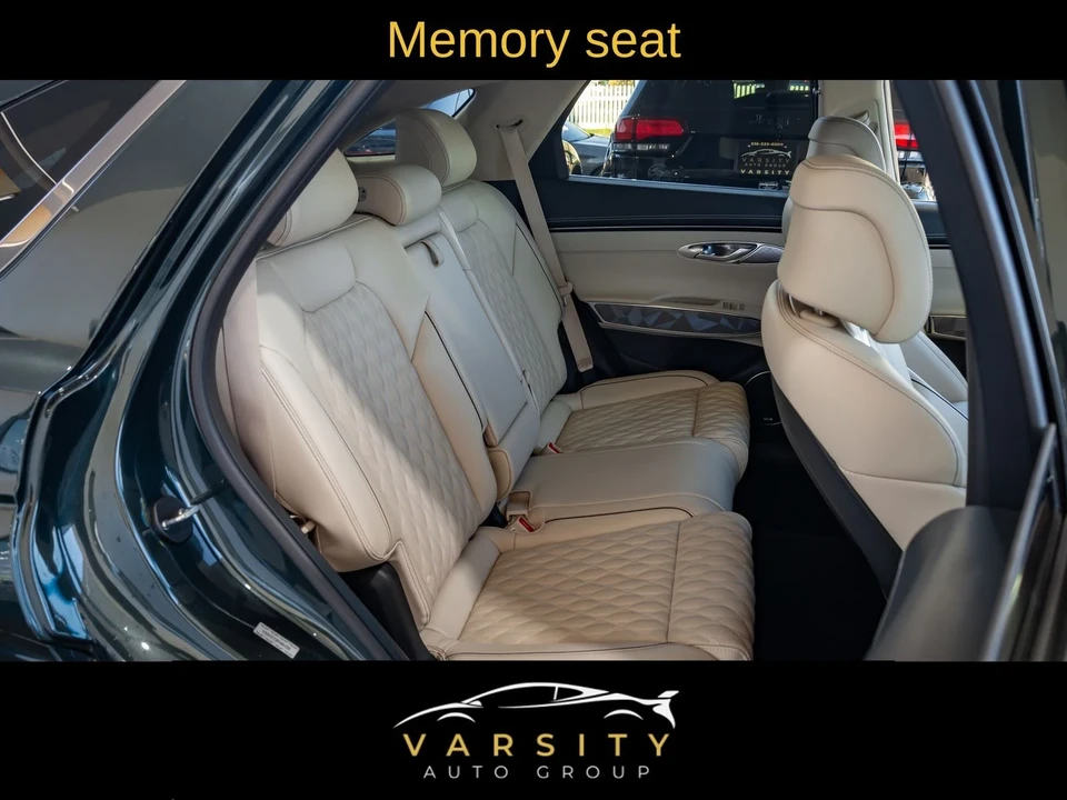 2023 Genesis GV70 - Image 14 of 21