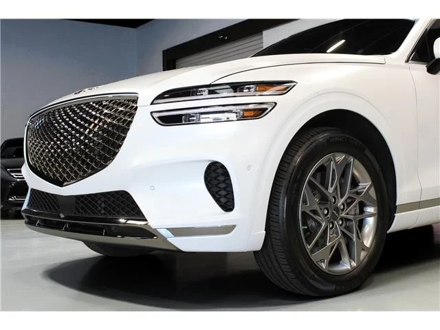 2023 Genesis GV70 - Image 7 of 21