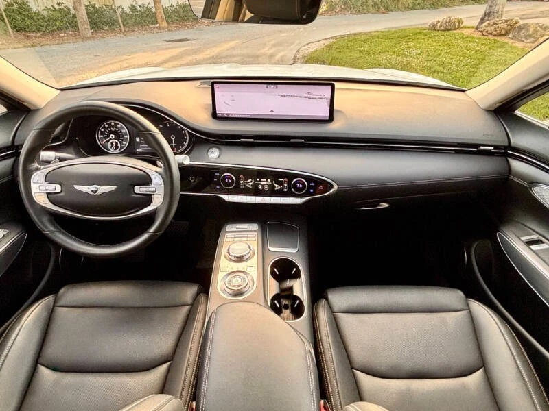 2023 Genesis GV70 - Image 20 of 21