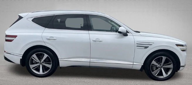 2023 Genesis GV80 - Image 2 of 3