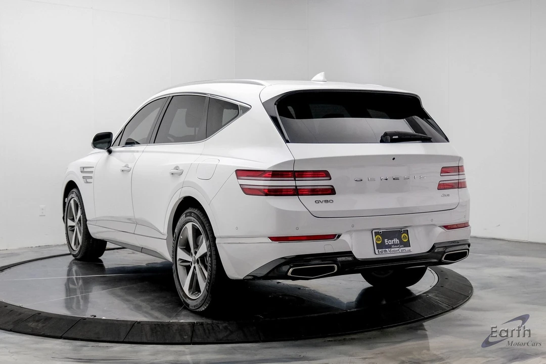 2023 Genesis GV80 - Image 8 of 12