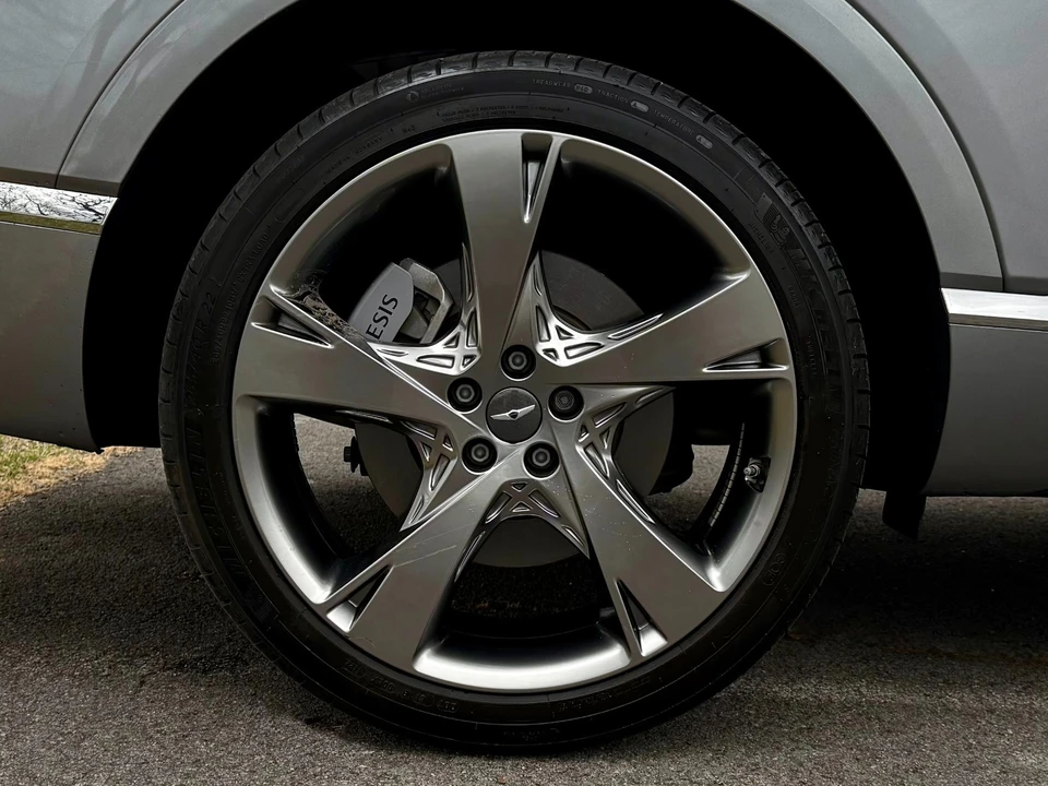 2023 Genesis GV80 - Image 10 of 21