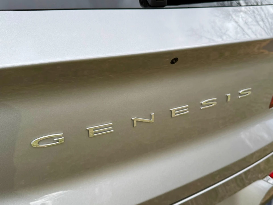 2023 Genesis GV80 - Image 18 of 21