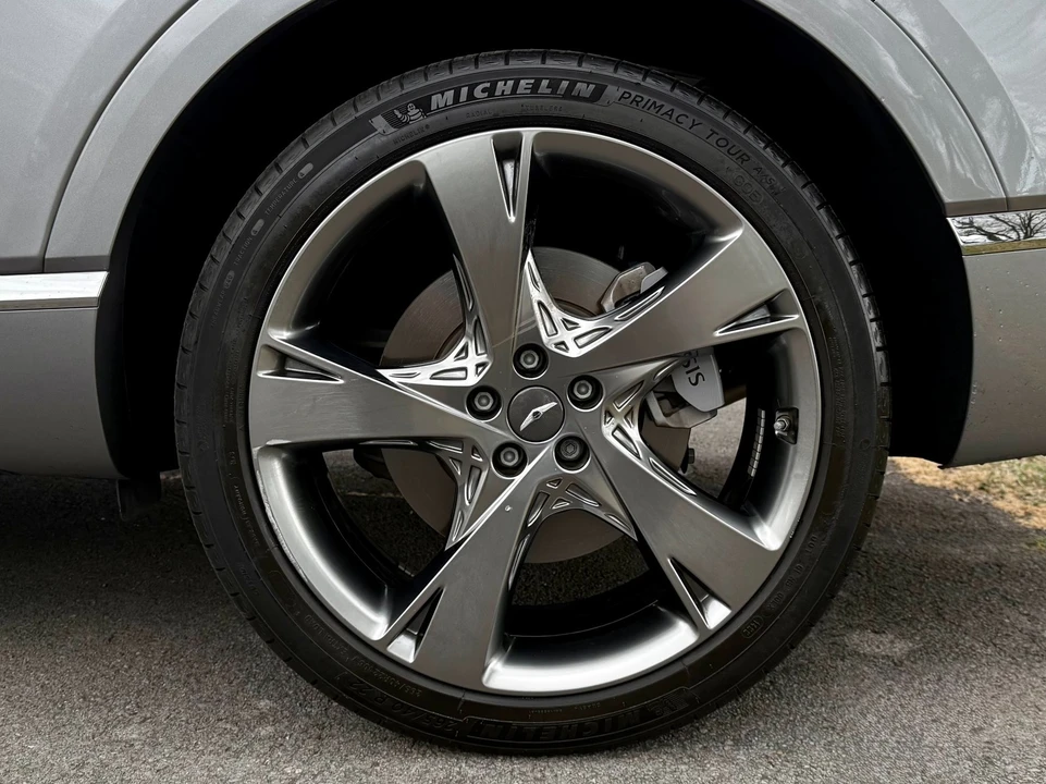 2023 Genesis GV80 - Image 12 of 21