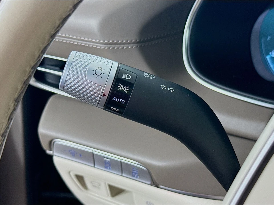 2023 Genesis GV80 - Image 5 of 21