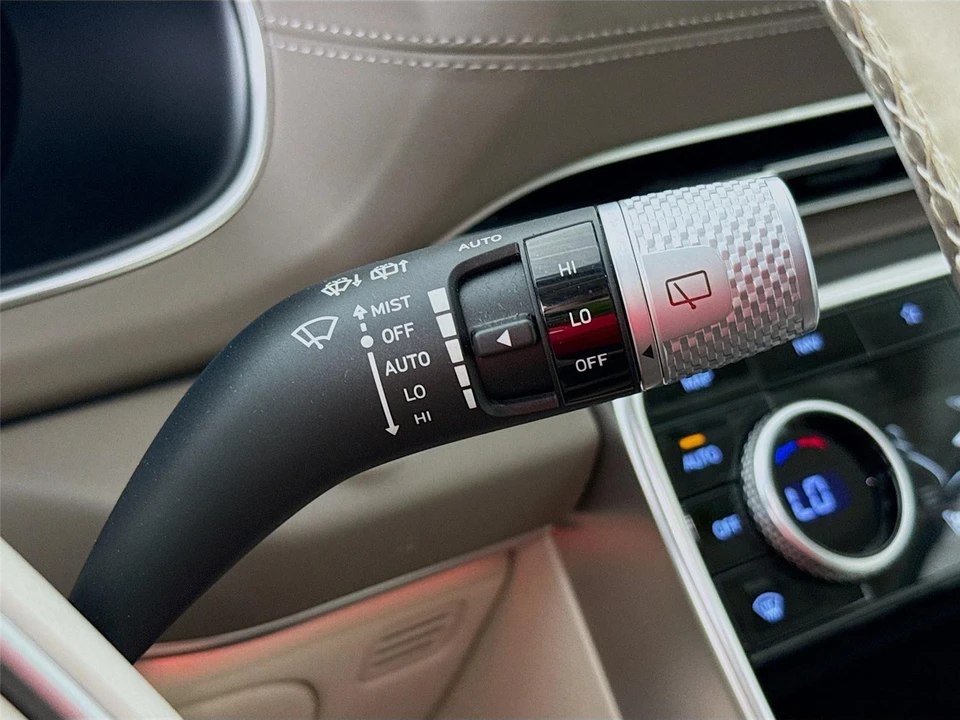 2023 Genesis GV80 - Image 6 of 21