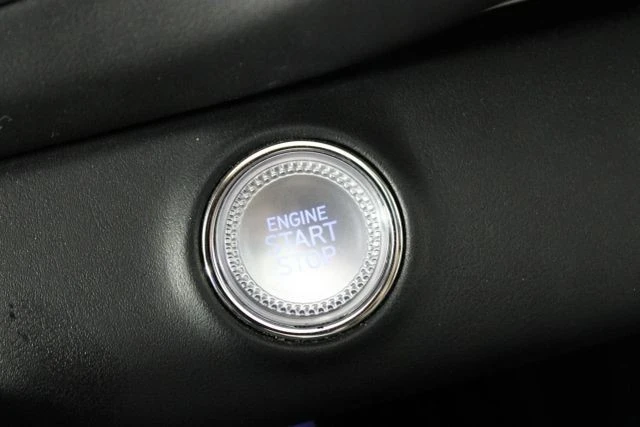 2023 Genesis GV80 - Image 18 of 21