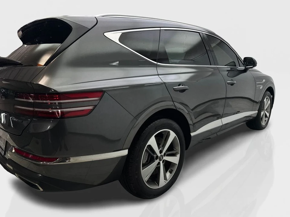 2023 Genesis GV80 - Image 13 of 21
