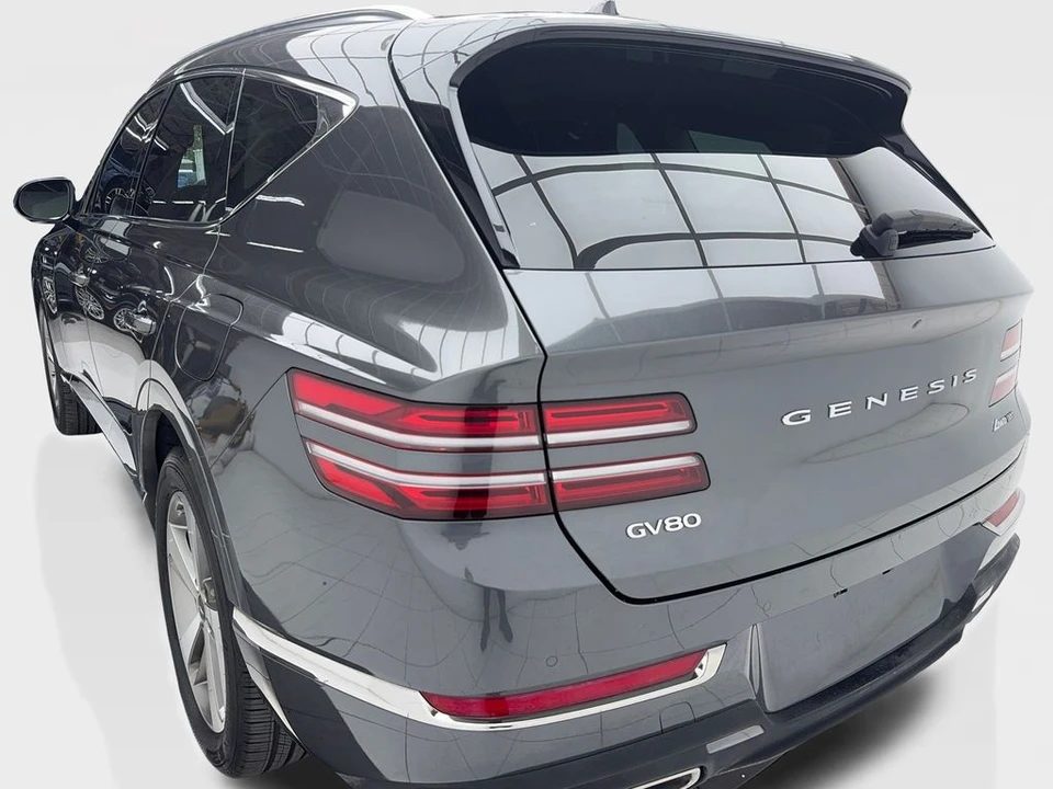 2023 Genesis GV80 - Image 10 of 21