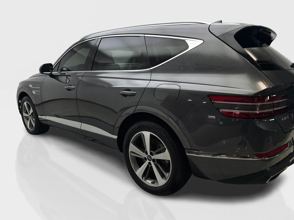 2023 Genesis GV80 - Image 14 of 21