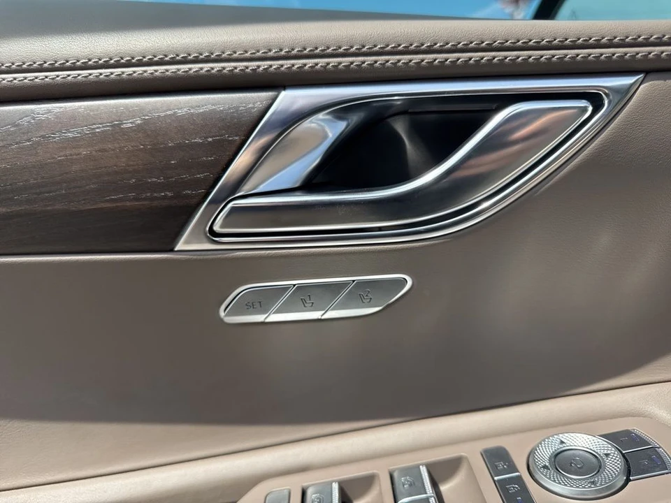 2023 Genesis GV80 - Image 11 of 21