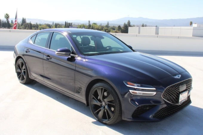 2023 Genesis G70 - Image 2 of 9