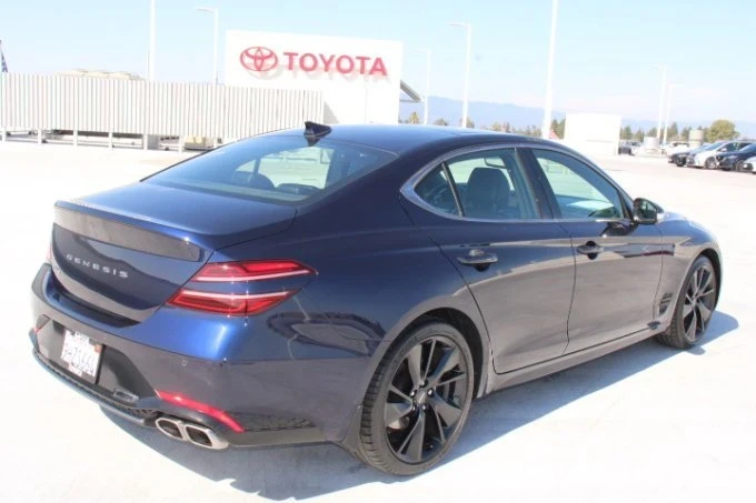 2023 Genesis G70 - Image 3 of 9