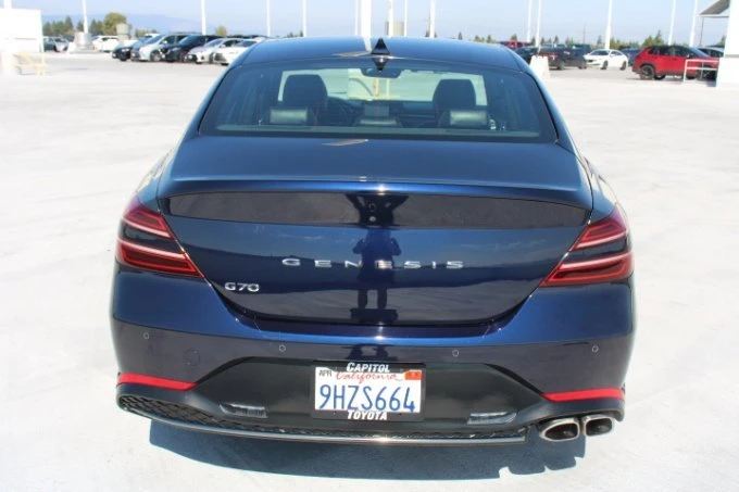 2023 Genesis G70 - Image 4 of 9