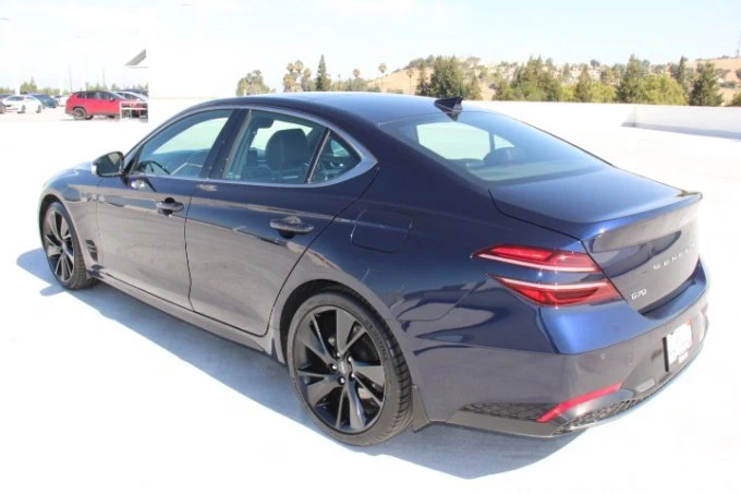 2023 Genesis G70 - Image 5 of 9