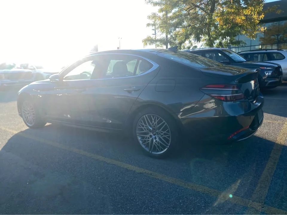 2023 Genesis G70 - Image 6 of 17