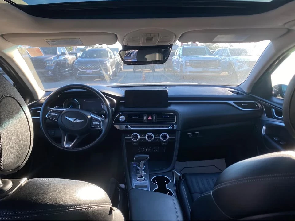2023 Genesis G70 - Image 16 of 17