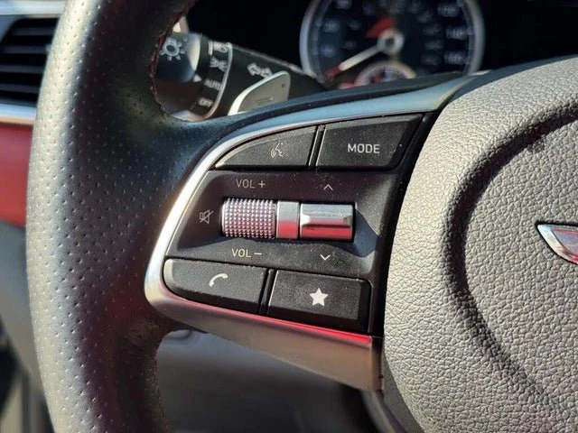 2023 Genesis G70 - Image 16 of 19