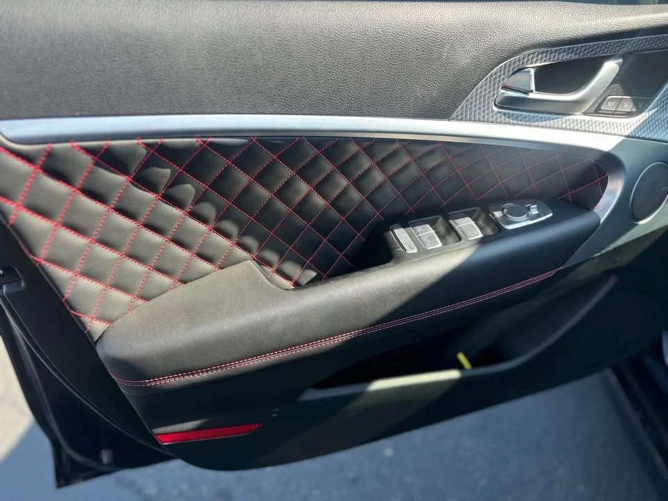 2023 Genesis G70 - Image 9 of 15