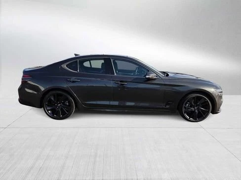 2023 Genesis G70 - Image 10 of 20