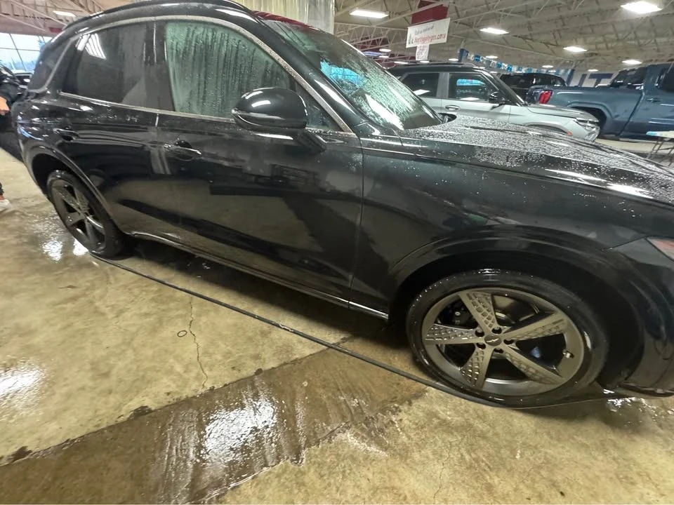2023 Genesis G70 - Image 7 of 15