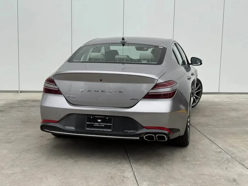 2023 Genesis G70 - Image 4 of 12