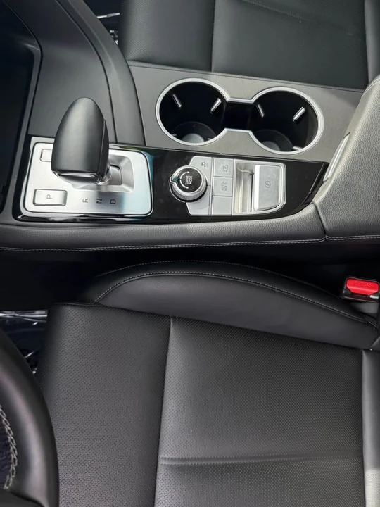 2023 Genesis G70 - Image 6 of 9