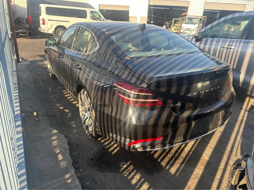 2023 Genesis G70 - Image 4 of 5