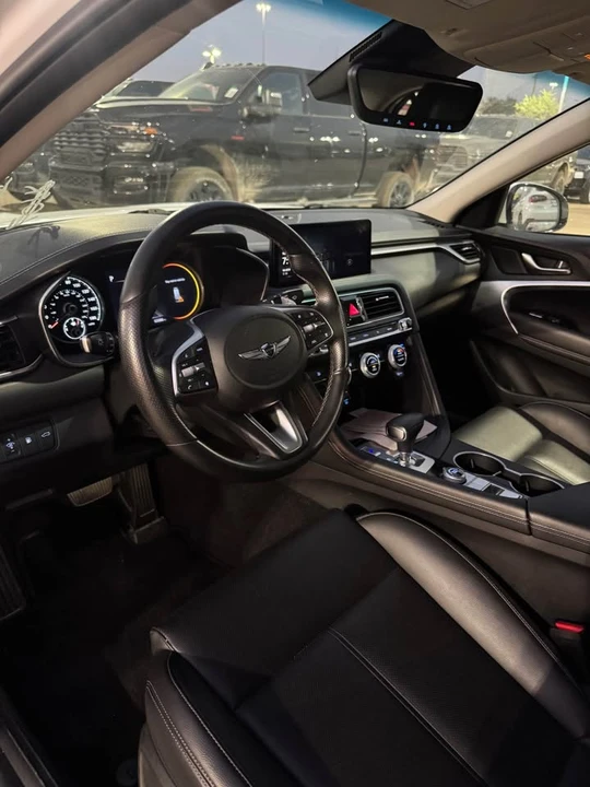 2023 Genesis G70 - Image 4 of 4