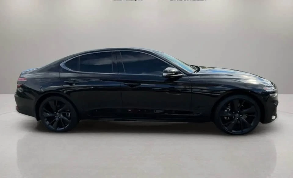 2023 Genesis G70 - Image 4 of 18