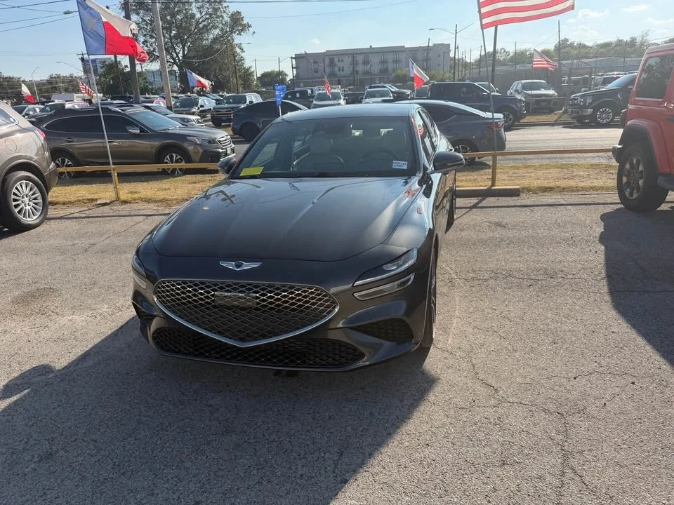 2023 Genesis G70 - Image 2 of 8