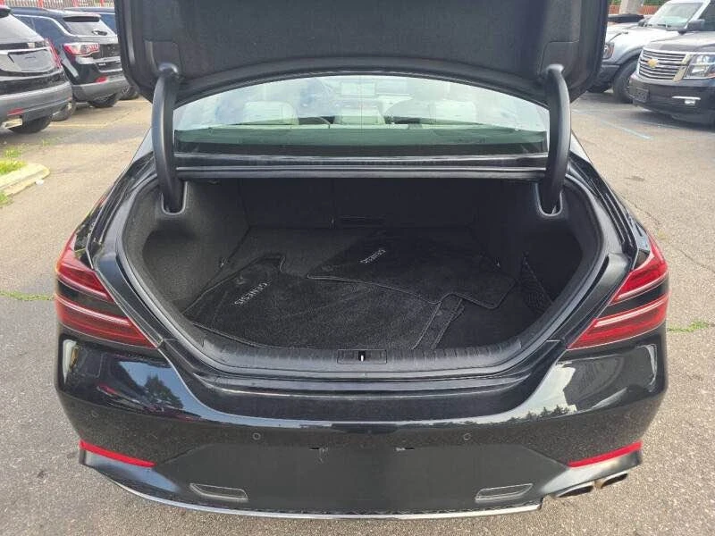 2023 Genesis G70 - Image 19 of 20
