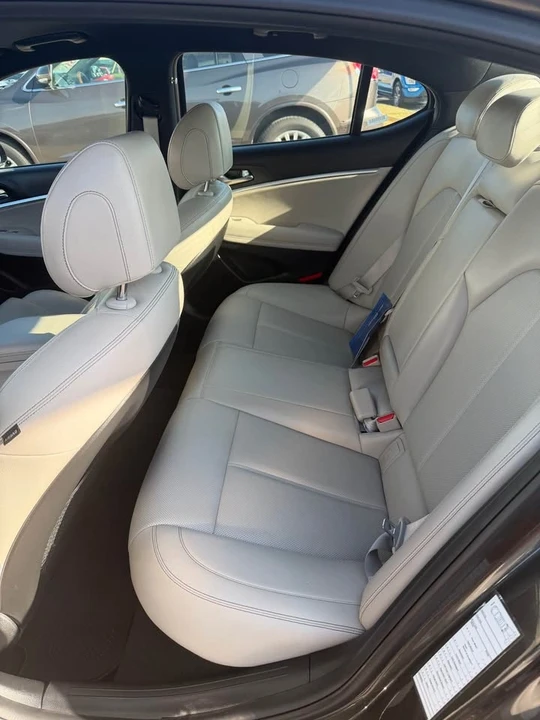2023 Genesis G70 - Image 8 of 8