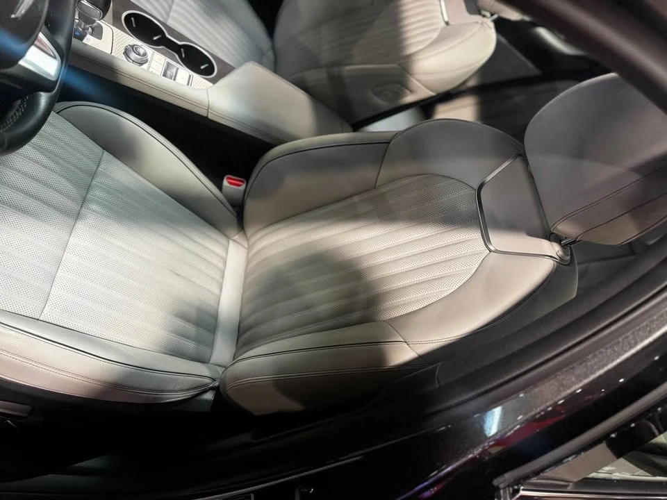 2023 Genesis G70 - Image 10 of 12