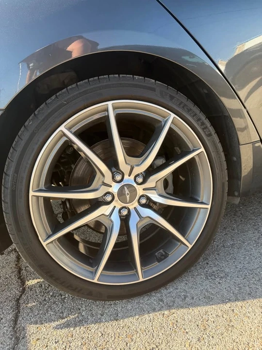 2023 Genesis G70 - Image 6 of 8
