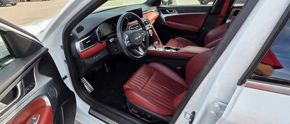 2023 Genesis G70 - Image 4 of 11