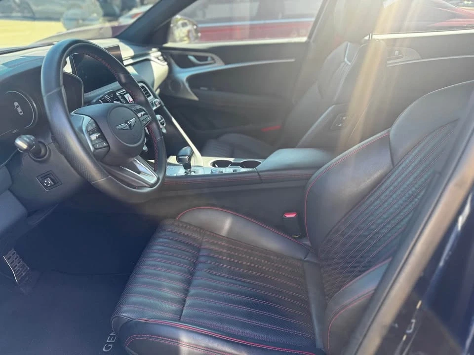2023 Genesis G70 - Image 12 of 13