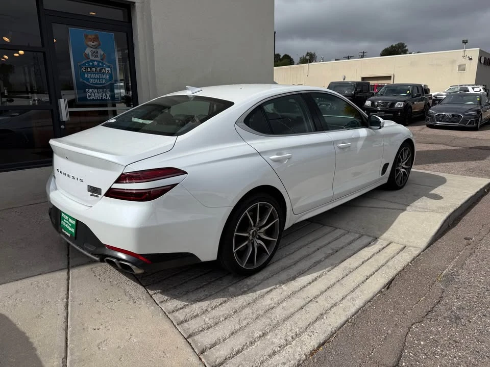2023 Genesis G70 - Image 4 of 11
