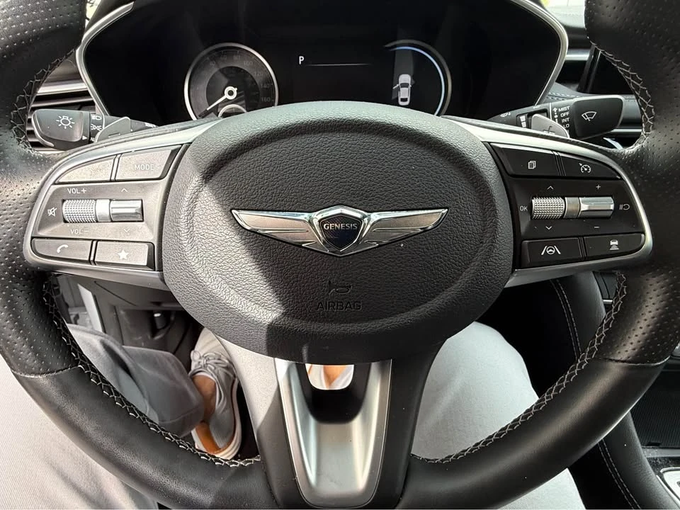 2023 Genesis G70 - Image 7 of 11