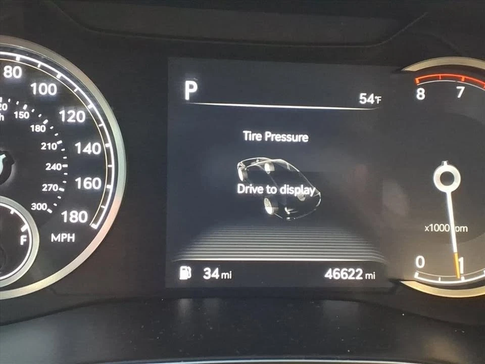 2023 Genesis G70 - Image 7 of 16