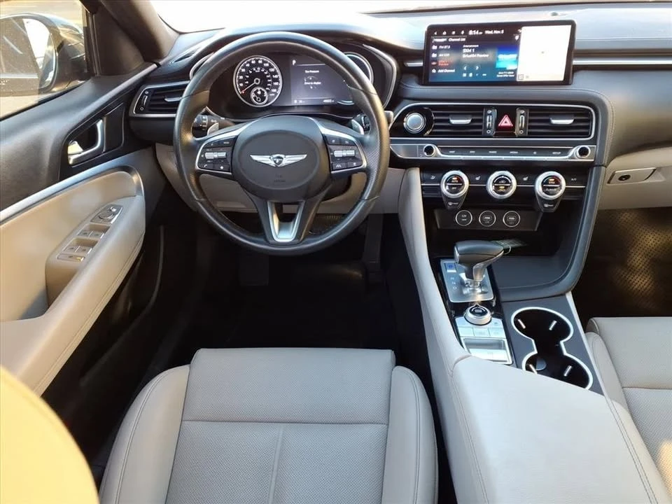 2023 Genesis G70 - Image 4 of 16