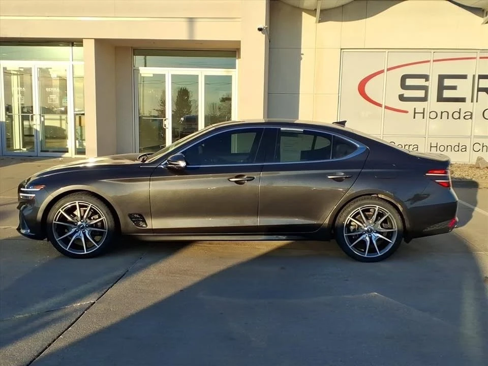 2023 Genesis G70 - Image 2 of 16
