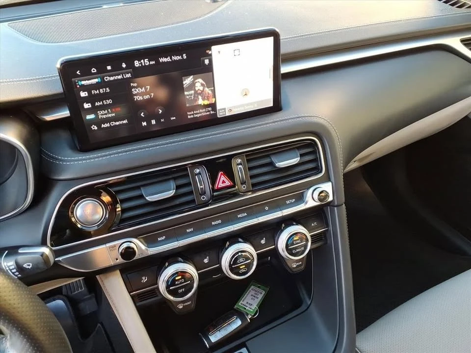 2023 Genesis G70 - Image 6 of 16