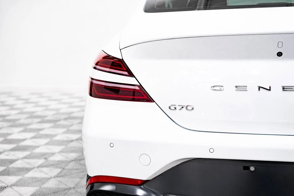 2023 Genesis G70 - Image 8 of 20