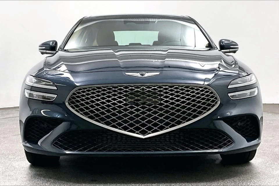 2023 Genesis G70 - Image 2 of 15