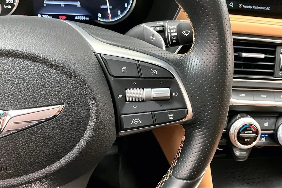 2023 Genesis G70 - Image 11 of 15