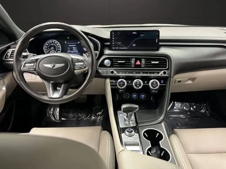 2023 Genesis G70 - Image 14 of 19