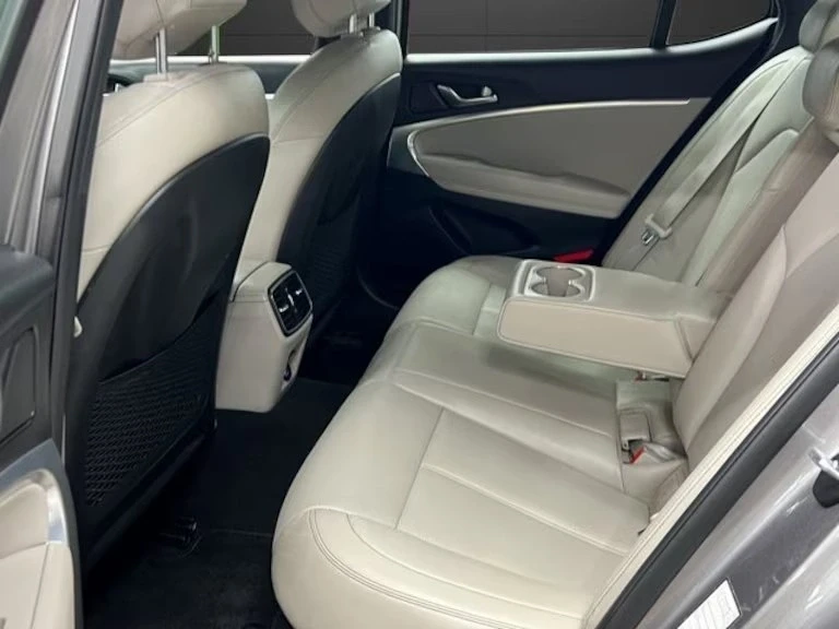 2023 Genesis G70 - Image 13 of 19