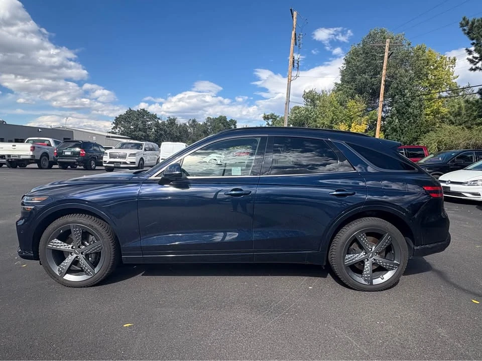 2023 Genesis G70 - Image 2 of 10